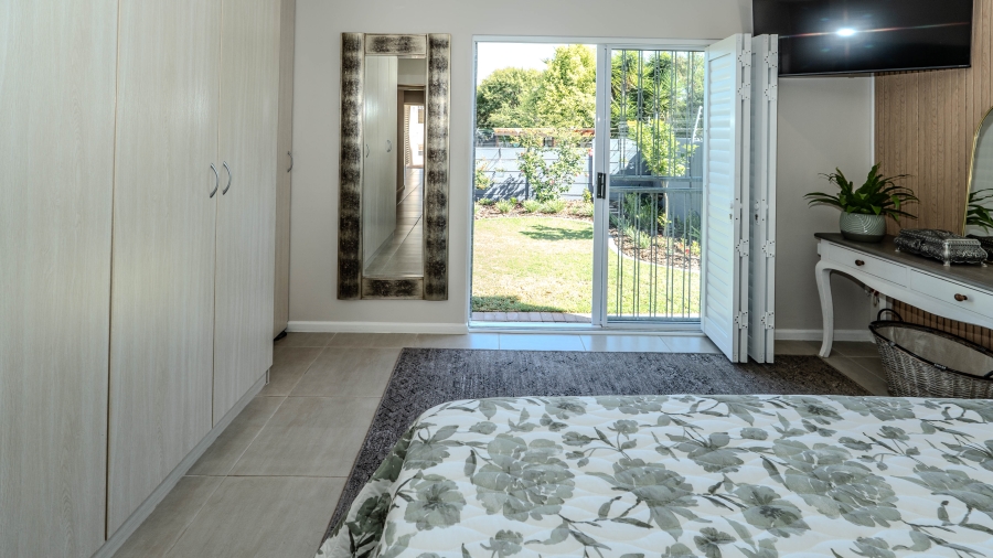 2 Bedroom Property for Sale in Sonstraal Heights Western Cape